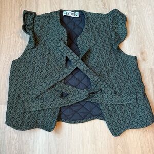 Andion Quilted Sally Vest Ruffle Trim Talla Print Sz XS 100% cotton